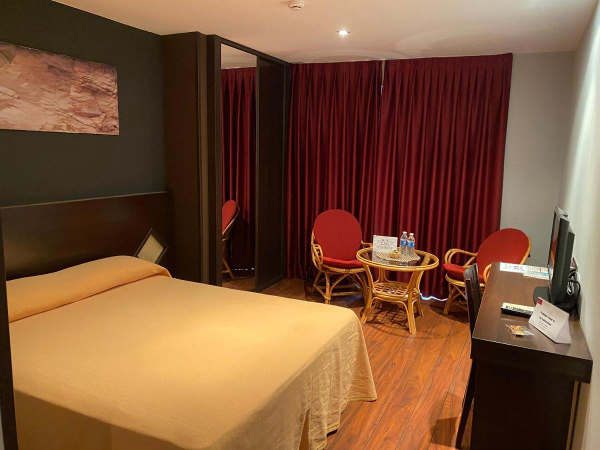 Hostal Royal Almorox Eksteriør bilde