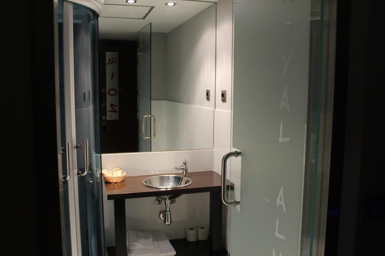Hostal Royal Almorox Eksteriør bilde